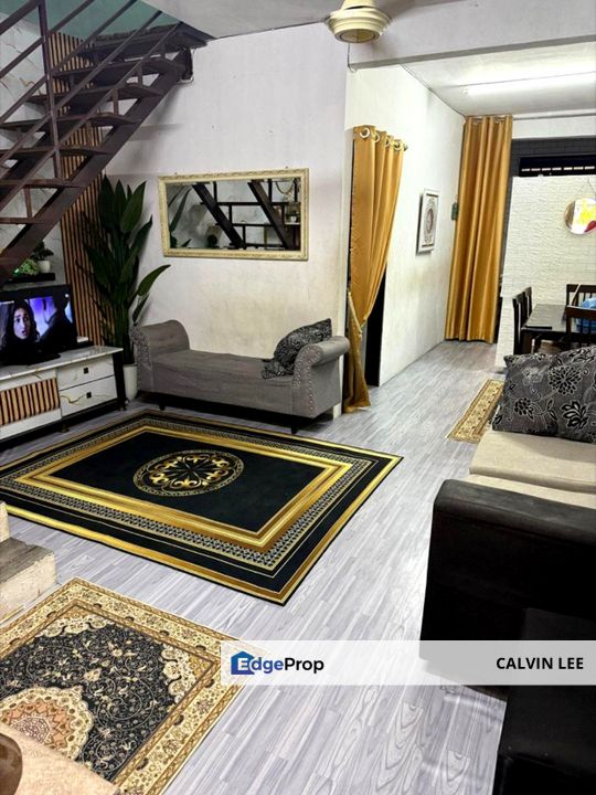 Bandar Putra / Jalan Jati / Kulai / Double Storey Low Cost , Pahang, Kuantan