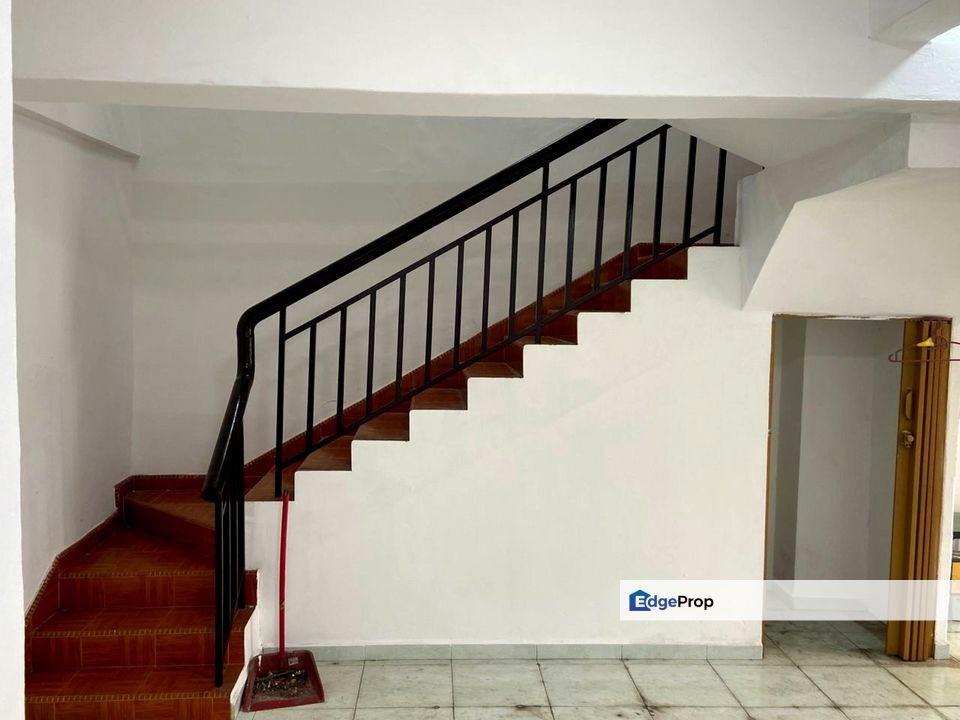 Taman Mawar/ Jalan Mawar / Pasir Gudang / Double Storey Terrace , Johor, Pasir Gudang