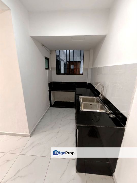 Bandar Permas Jaya 7 / Low Cost Flat , Johor, Johor Bahru