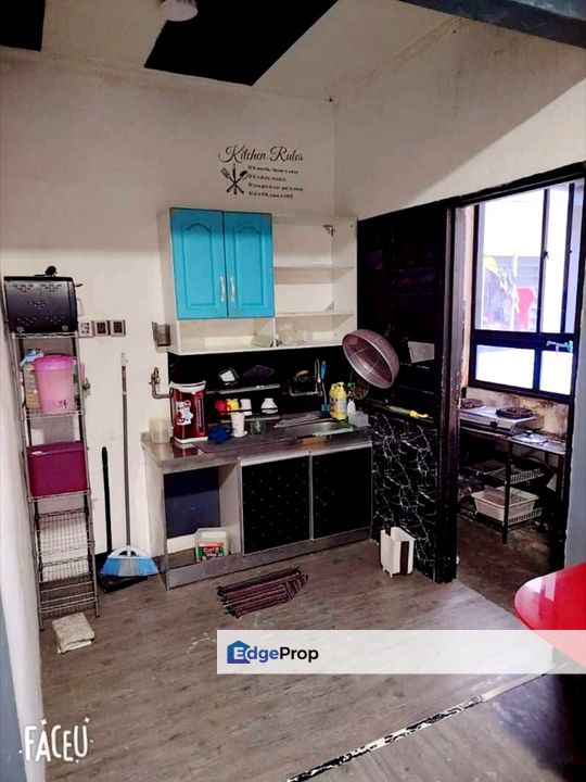 Taman Pelangi Indah / Jalan Cantik / Low Cost Flat , Johor, Ulu Tiram