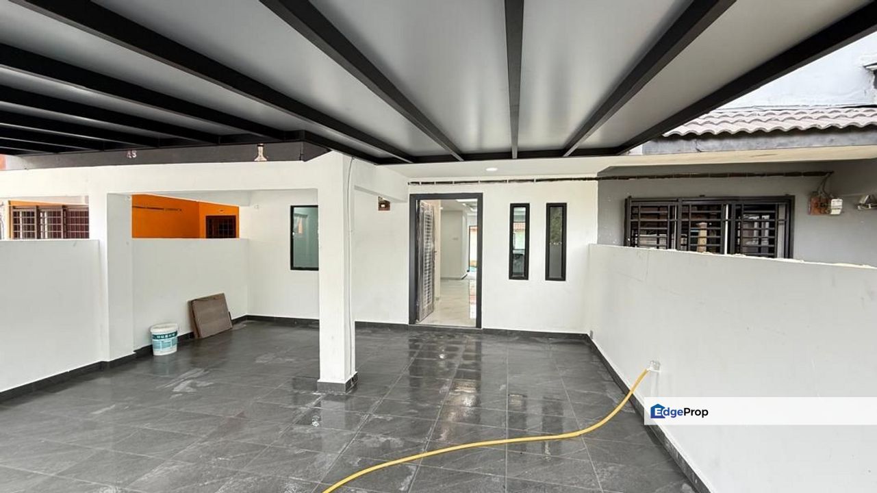 Taman Mawar / Pasir Gudang / Double Storey Terrace , Johor, Pasir Gudang