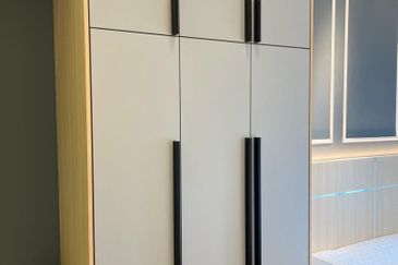 The Colony by Infinitum