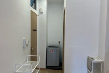 The Colony by Infinitum