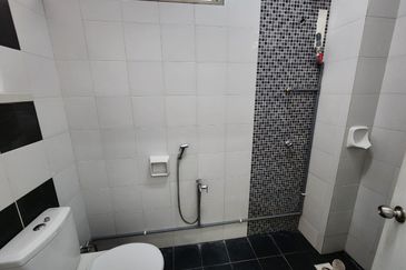 Rafflesia, Pelangi Semenyih 2 for Rent