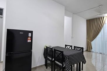 Nikka City Sentral@Bandar Sri Permaisuri K.L. room for Rent