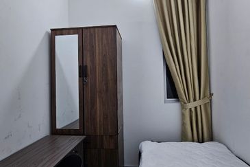 Nikka City Sentral@Bandar Sri Permaisuri K.L. room for Rent