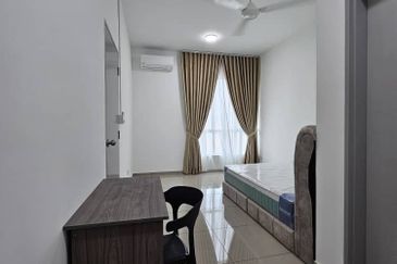 Nikka City Sentral@Bandar Sri Permaisuri K.L. room for Rent