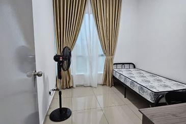 Nikka City Sentral@Bandar Sri Permaisuri K.L. room for Rent