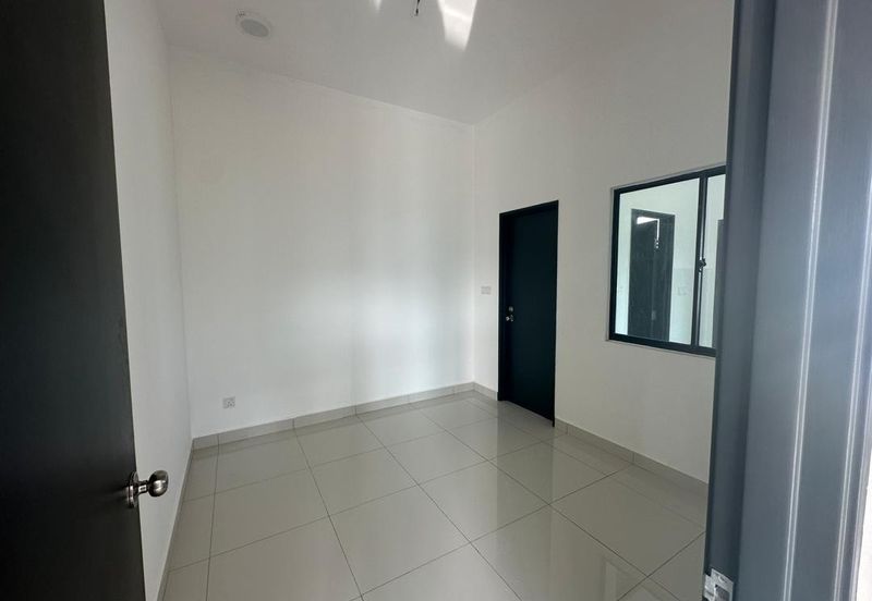 [FREEHOLD] SERAI 168