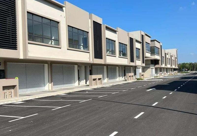 Taman Saujana Utama 3