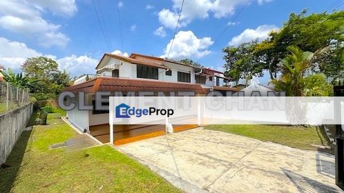 Retro Semi Detached Home For Sale, Selangor, Petaling Jaya