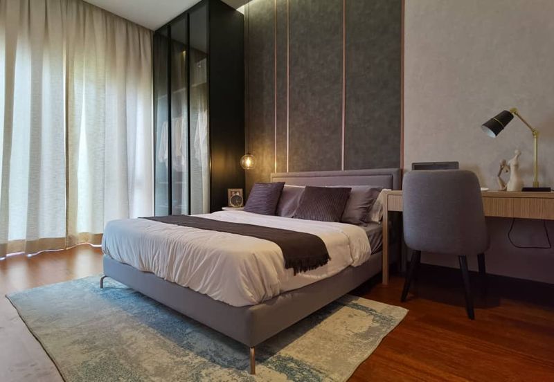 Freehold New Bungalow