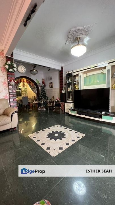 Newly Renovated Good Condition Extended Terraced House , 3km from Jalan Kuching , Selangor, Selayang