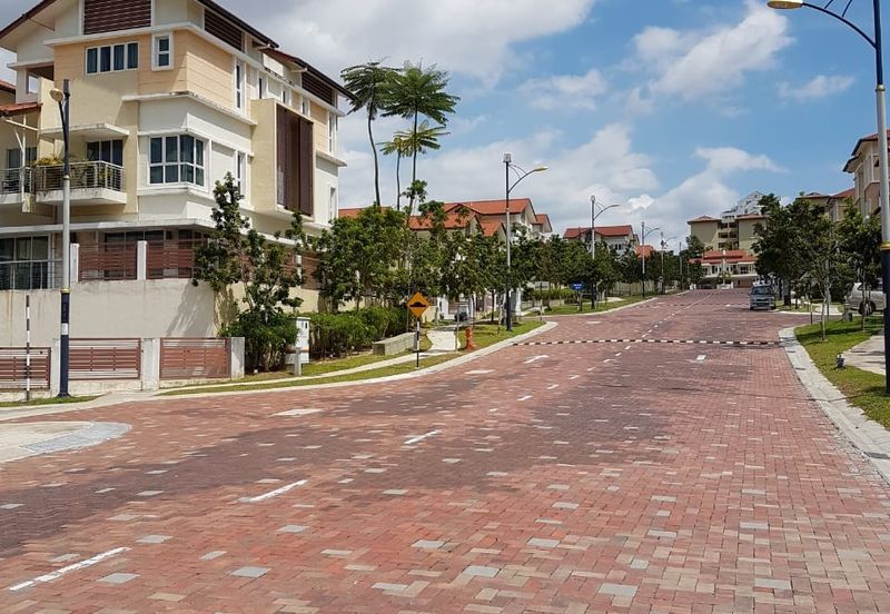 The Residence, Mont Kiara