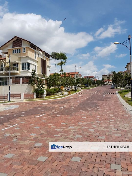 Freehold 3 Storey Bungalow @ Idaman Hills, Kuala Lumpur, Mont Kiara