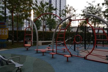 Karisma Apartment @ Eco Majestic