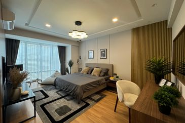 Zero Down Payment 3 Storey Link House @ U10 Shah Alam