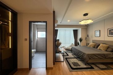 Zero Down Payment 3 Storey Link House @ U10 Shah Alam