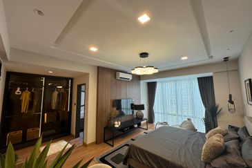 Zero Down Payment 3 Storey Link House @ U10 Shah Alam