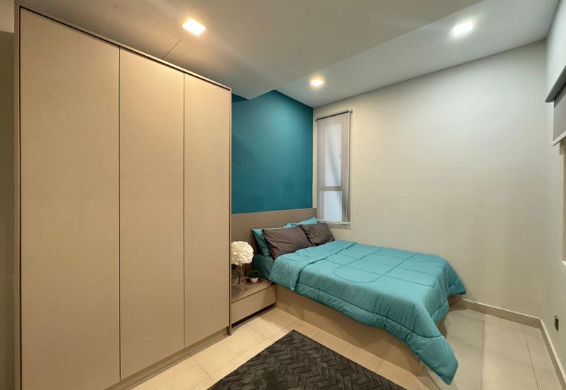 New 3 Storey Linkhouse near Bukit Jelutong