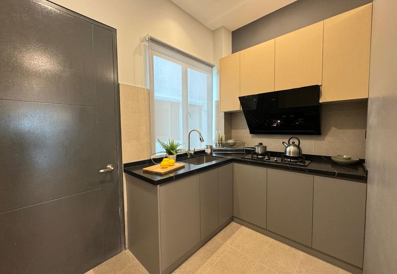 New 3 Storey Linkhouse near Bukit Jelutong