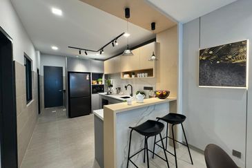 New 3 Storey Linkhouse near Bukit Jelutong