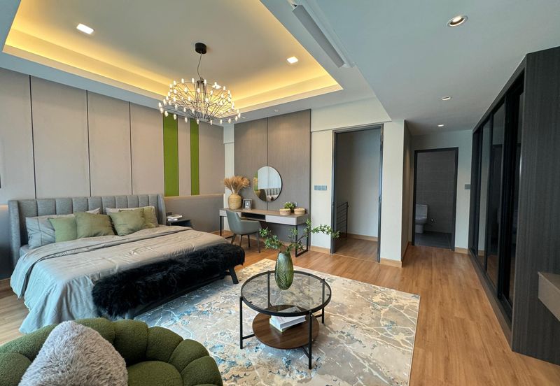 New Linkhouse for sale near to Bukit Jelutong