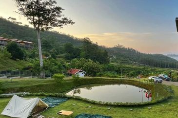 TAMAN KARAK