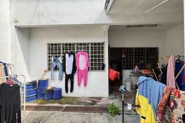 Jalan Sri Petaling 13