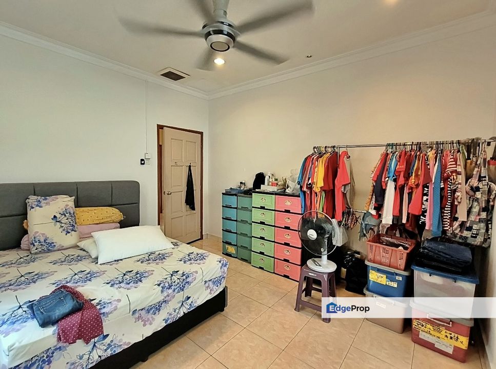 Super Semi D Corner, Big Land, Super Cheap , Selangor, Seri Kembangan