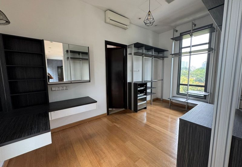 The Residence, Mont Kiara