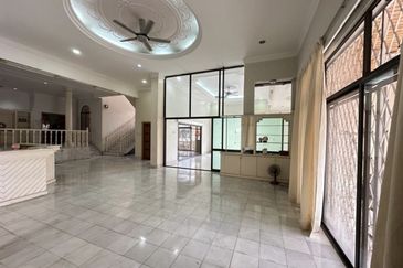 Taman Taynton (Taynton View)