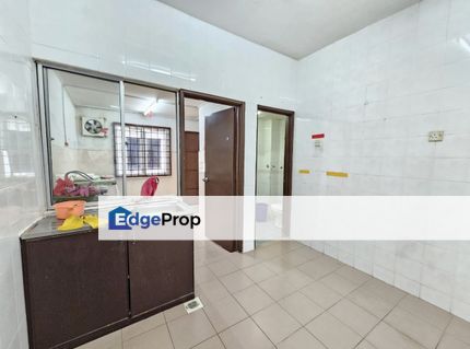 Freehold, Good Condition, Kitchen Extend , Kuala Lumpur, Cheras