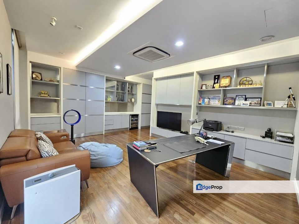 Super Luxury Bungalow, Nice Flooring and Furnish, Selangor, Kajang