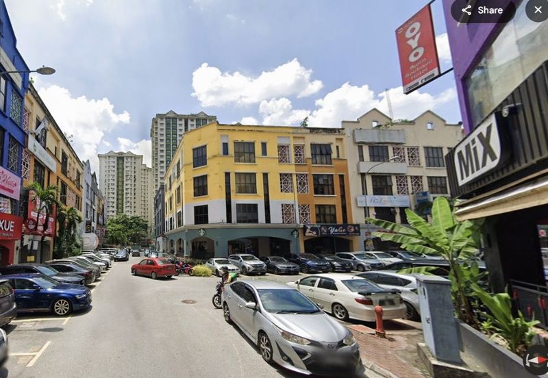 Danau Business Centre