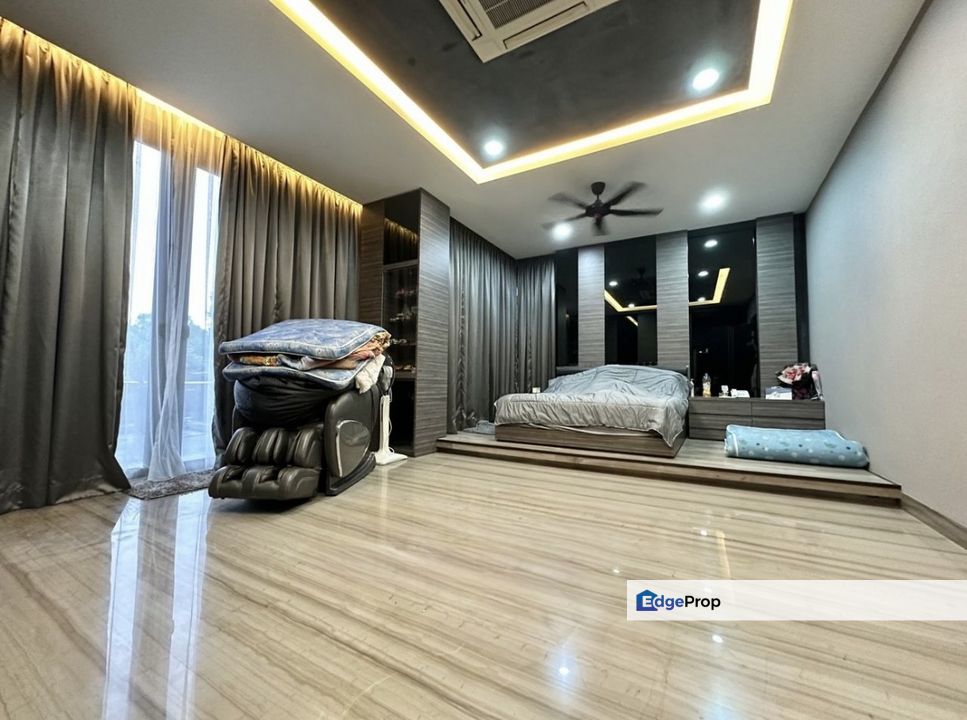 Freehold, Gated Guarded, Fully Rennovated , Selangor, Shah Alam