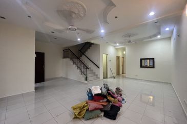 Bandar Tun Hussein Onn