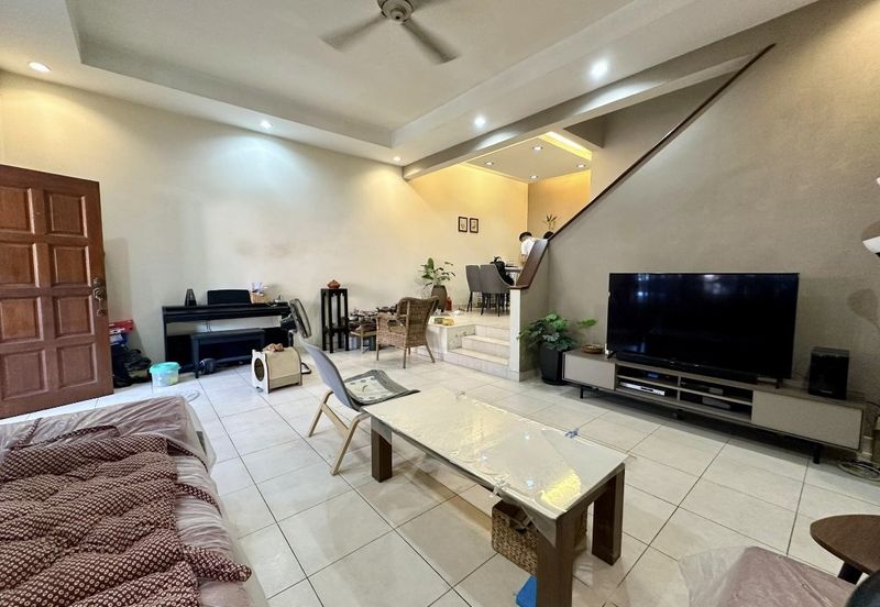 SL 13, Bandar Sungai Long