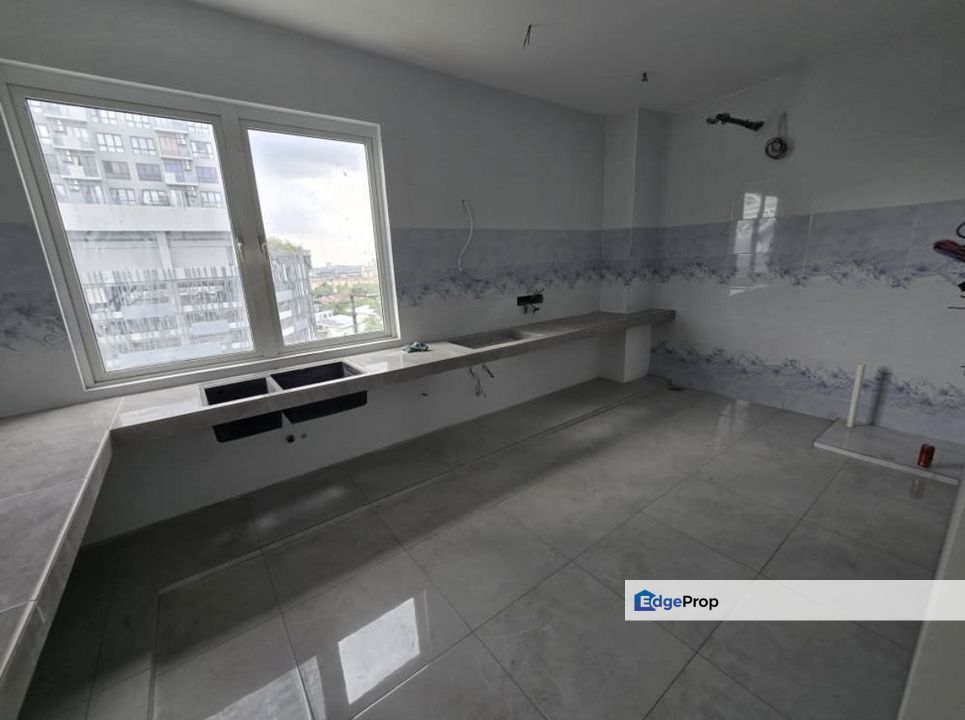 Upper Unit, Huge Comfortable, Near Guard House, Selangor, Bandar Puteri Puchong