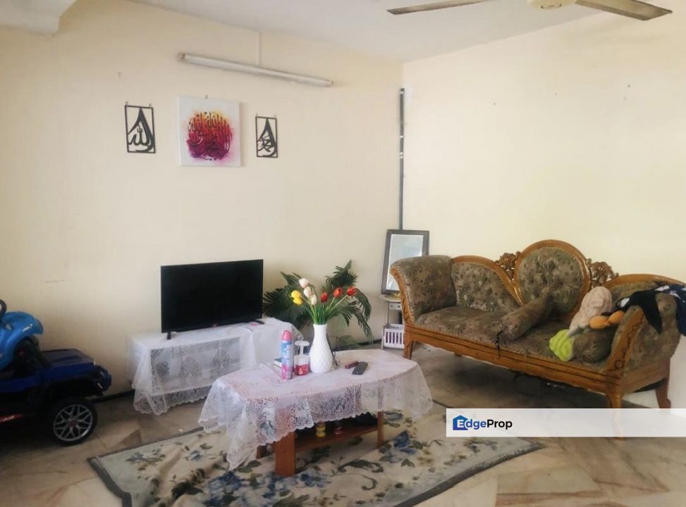 Extended kitchen and car porch, Freehold, Balcony , Selangor, Kajang