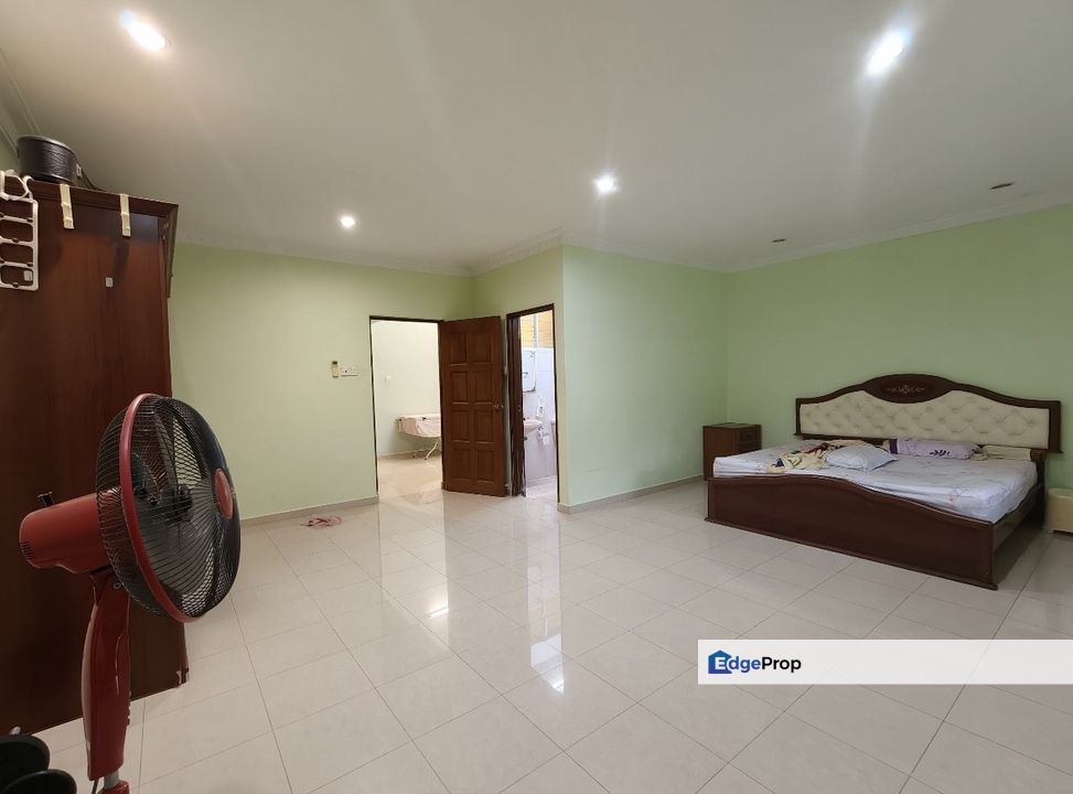 Freehold, Well Maintain, Fully Extend , Kuala Lumpur, Cheras