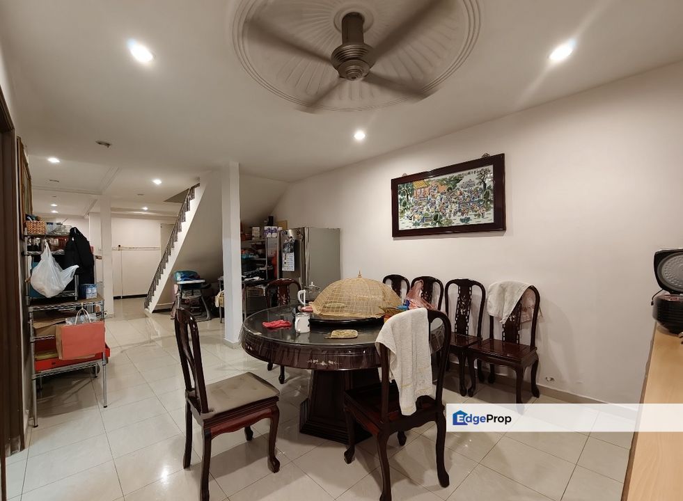 Freehold, Well Maintain, Fully Extend , Kuala Lumpur, Cheras