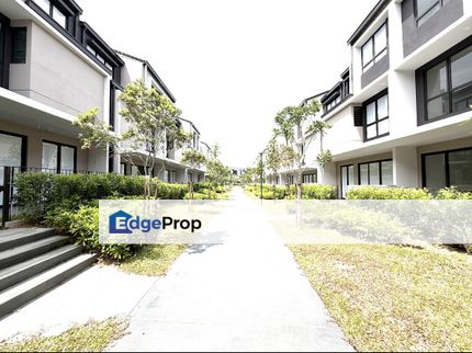 Rarely Garden with Full Facility, Low Maintenance , Selangor, Seri Kembangan