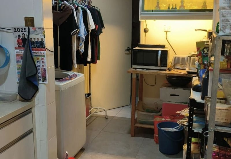 Avenue 2, Lake Valley