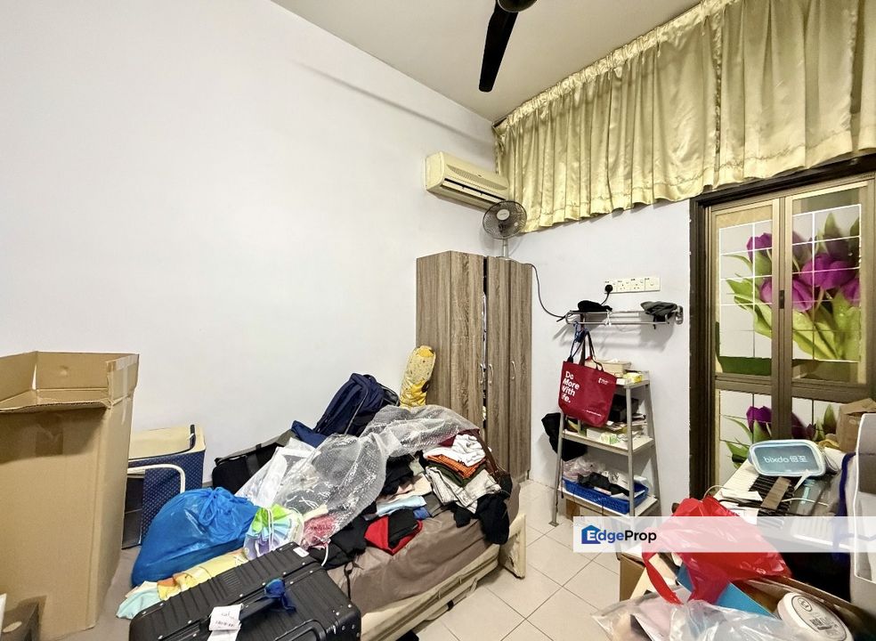 Freehold,  Back Side Fully Extend , Kuala Lumpur, Cheras