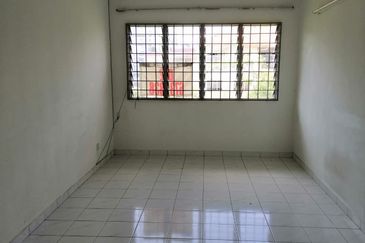 Pangsapuri Seri Pulai (Puchong)