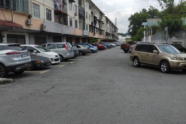 Saujana Puchong SP 3 Shop Apartment