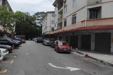 Saujana Puchong SP 3 Shop Apartment