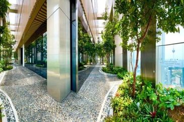 FREEHOLD W Hotel Residence KLCC for SALE [Below Market Value]