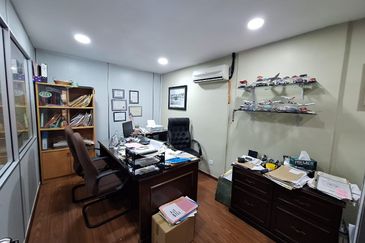 Worldwide Business Park